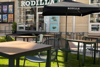 Rodilla inaugura un local en Salamanca