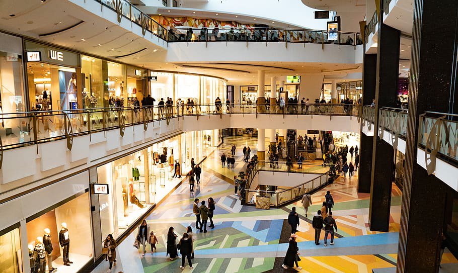 La afluencia en los centros comerciales aumenta un 4,3% anual