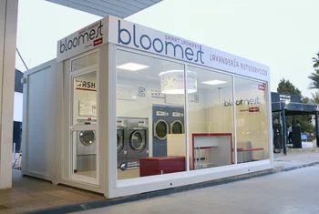 Modular Bloomest, nuevo concepto de lavandería móvil y adaptable