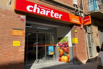Charter abre dos tiendas en Manresa y Alicante