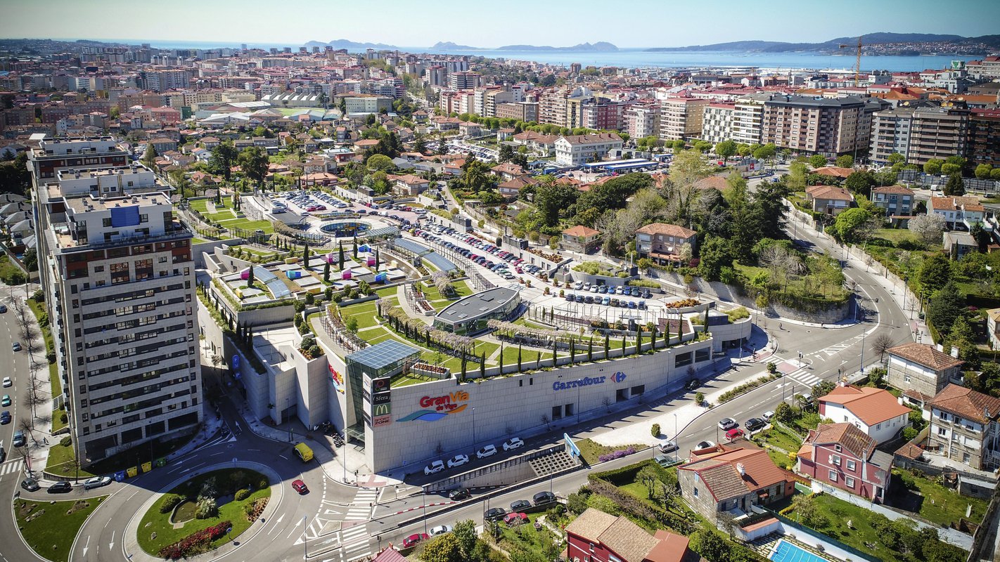 El XIII Rally das Donas de vehículos clásicos saldrá desde Gran Vía de Vigo