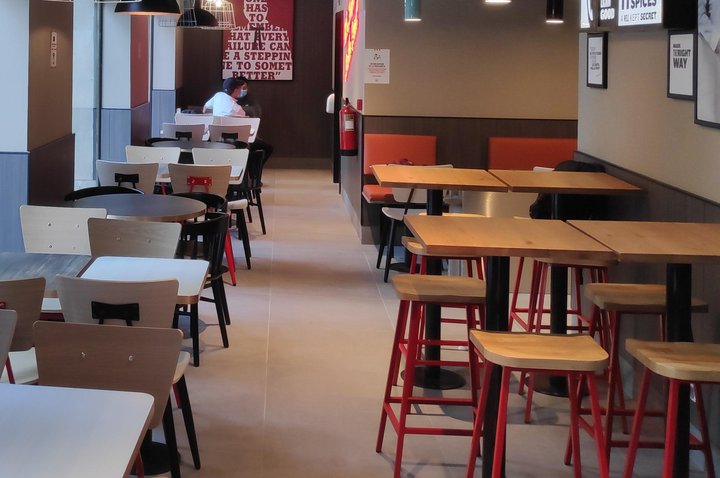 KFC abre dos restaurantes en Barcelona
