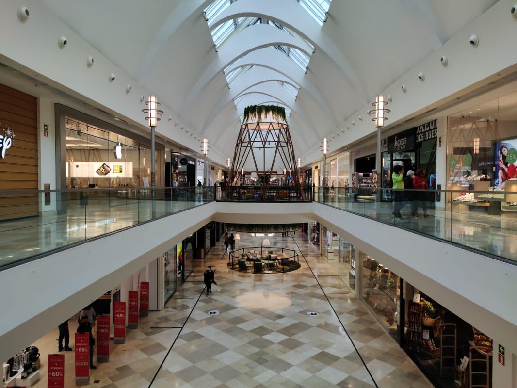 CBRE alcanza los 50 centros comerciales bajo gestión en 2021