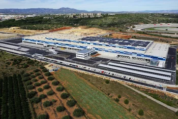 La contratación logística crece un 13% en Valencia