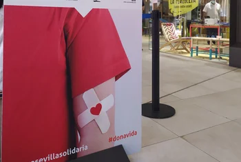 Torre Sevilla acoge una campaña de donación de sangre