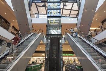 Espacio Coruña aumenta su oferta con diez nuevas aperturas y servicios