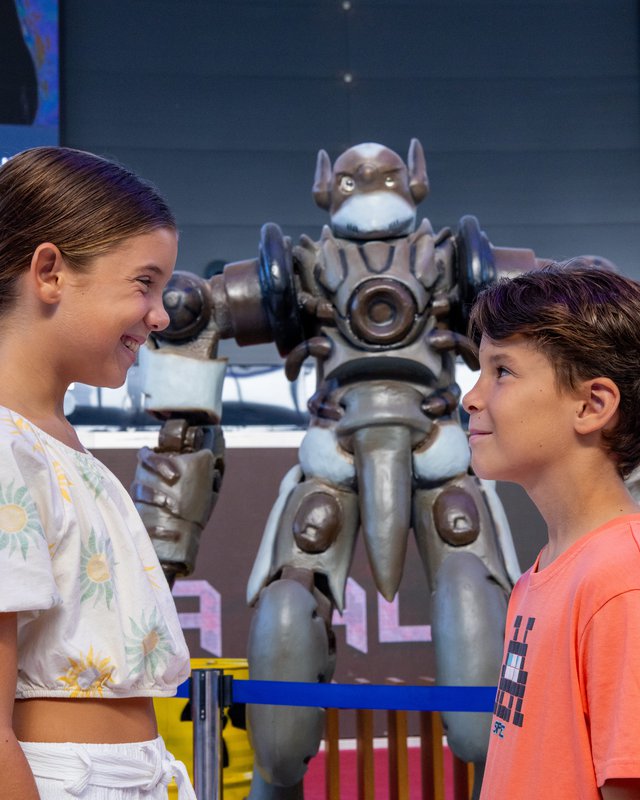 Los robots invaden el centro comercial Torrecárdenas