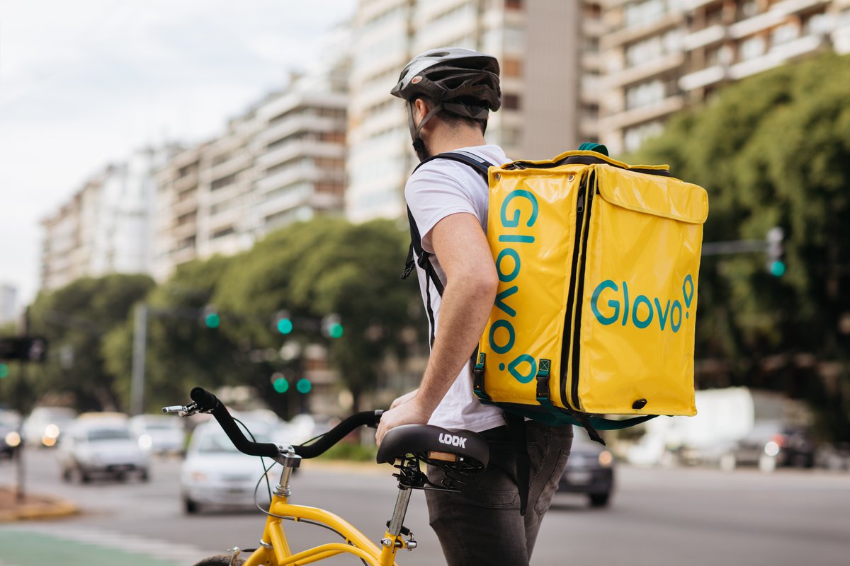 Glovo lanza su servicio de entregas ultrarrápidas y abre oficina en Sevilla