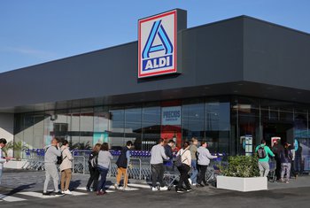 El décimo supermercado de Aldi en Castellón abre sus puertas en Vila-real