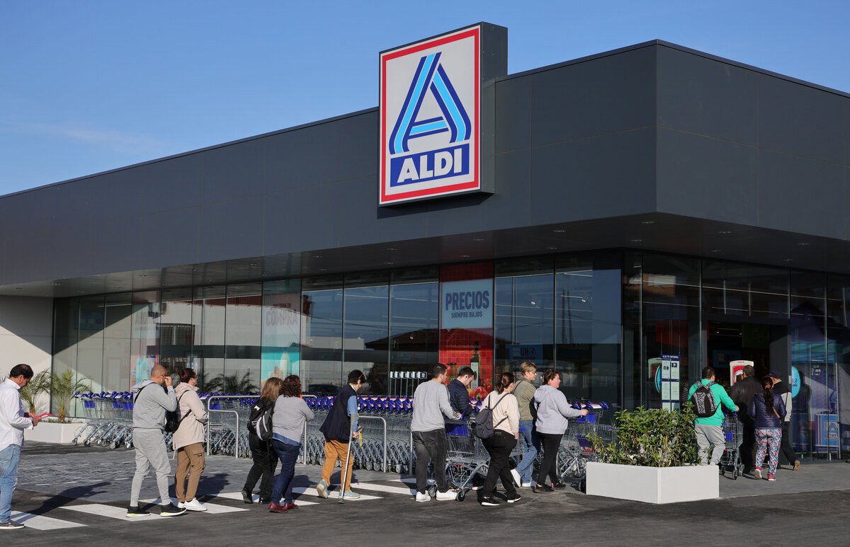 El décimo supermercado de Aldi en Castellón abre sus puertas en Vila-real