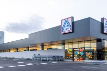 Un nuevo supermercado de Aldi abre sus puertas en Vitoria-Gasteiz