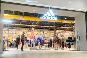 The Outlet Stores Alicante inaugura una tienda Adidas Outlet