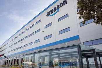 Amazon lucha contra las falsificaciones de sus productos
