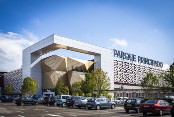 Parque Principado celebra el quinto aniversario del Paseo del Mercado