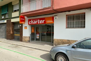 Charter abre un supermercado en Gerona