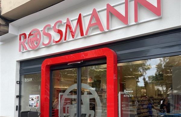 La multinacional alemana Rossmann alcanza las 30 tiendas en España