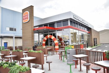Burger King España inaugura su primer restaurante en Griñón