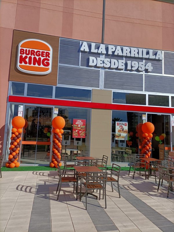 Burger King abre un nuevo establecimiento sostenible en Málaga