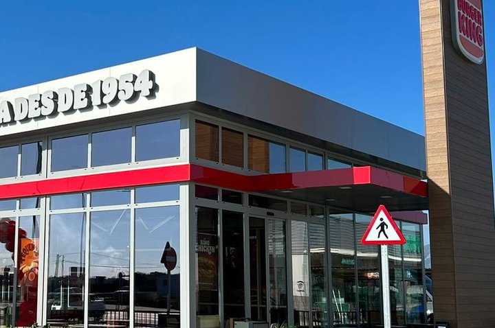 Burger King aterriza en Tortosa con un nuevo local sostenible