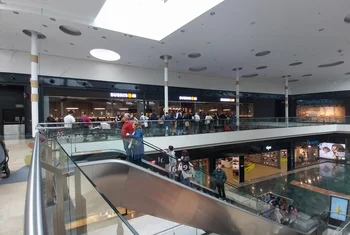 As Cancelas amplía su oferta comercial con cuatro aperturas