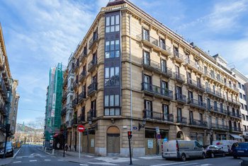Un inversor privado vasco compra un local en San Sebastián