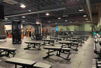 Basic-Fit abre un club en el centro comercial GranSur