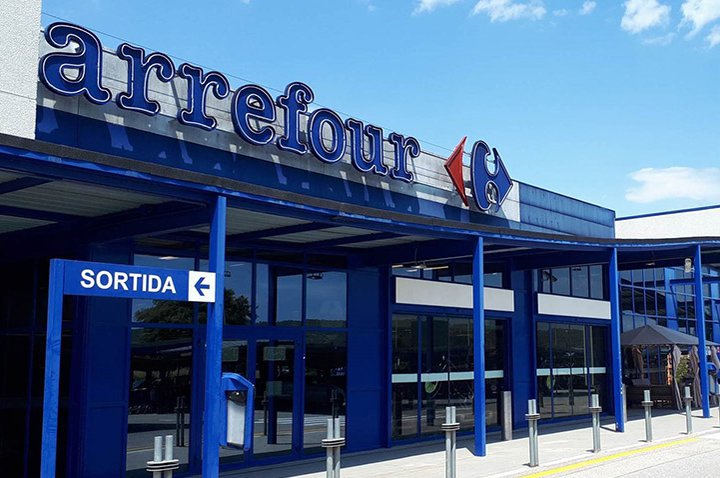 Barings vende cuatro supermercados Carrefour a MDSR Investments