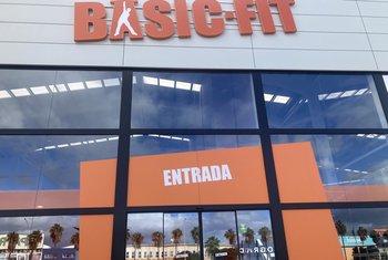 Basic Fit abre un nuevo local de casi 2.500 metros cuadrados en Málaga