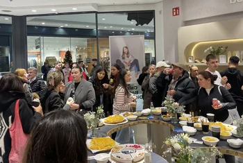 Beflamboyant establece su primera tienda física en As Cancelas