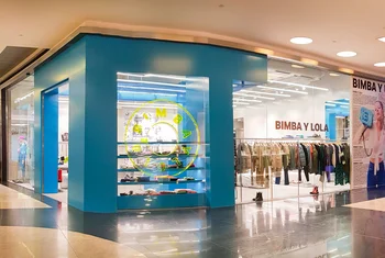 Bimba y Lola inaugura su nuevo concepto de tienda en Marineda City