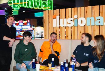 Ilusiona convierte la Bowling Cup KOI Edition en un evento de alcance nacional junto a Ibai Llanos