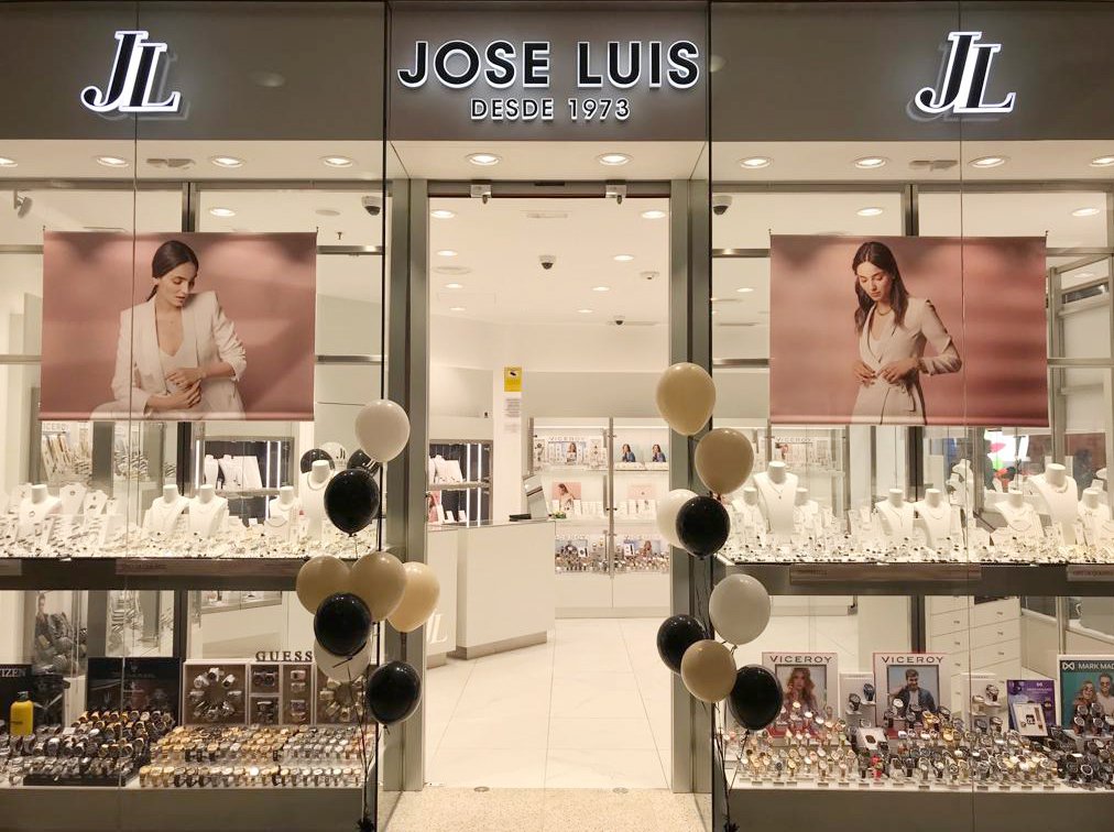 José Luis Joyerías reabre sus puertas en el centro comercial Alzamora