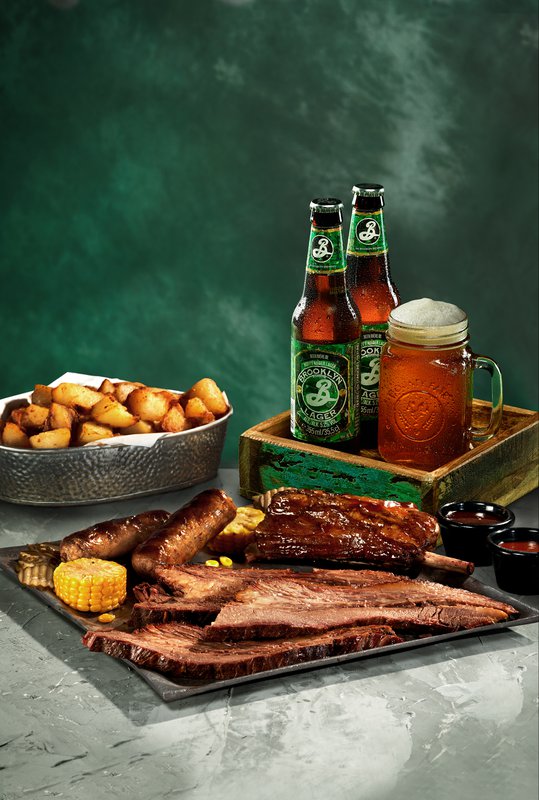 Ribs celebra su tradicional Day Party por Saint Patrick's