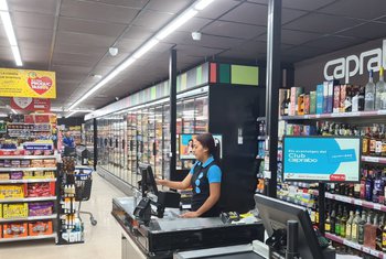 Caprabo inaugura un nuevo supermercado en Salou, Tarragona