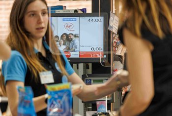 Caprabo suma 175.000 euros con micro donativos para apoyar causas sociales