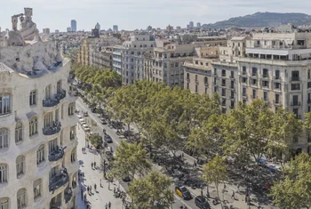 España blinda su High Street: menos locales, más competencia por las mejores calles