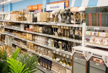 Action abre su séptima tienda en Castilla y León en Camaretas