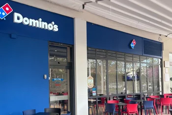 Domino’s Pizza abre en Momentum su primer restaurante en Magaluf