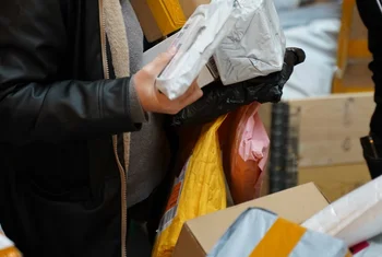 La pop up store de paquetes perdidos regresa a Vallsur