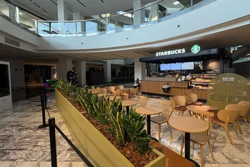 Starbucks abre su primer establecimiento en Castellón con un quiosco en Salera