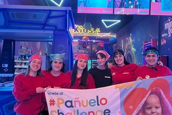 Ilusiona activa el Pañuelo Challenge en apoyo a la Fundación Aladina