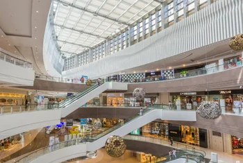 La afluencia a los centros comerciales crece un 3,6% en noviembre