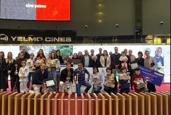 Torrecárdenas entrega los premios de la carrera solidaria “6 Horas Non Stop”