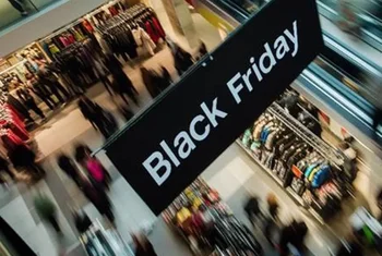 El 44% de los compradores cree que la IA mejorará su experiencia en el Black Friday y el Ciber Monday
