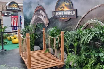 Las Rosas acoge una experiencia inmersiva de 'Jurassic World'