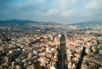 Las tiendas de accesorios ganan presencia en las calles comerciales de Barcelona