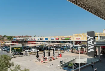 Redevco cierra cerca de 500 millones para invertir en parques comerciales europeos