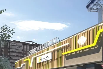 Gran Vía de Hortaleza organiza un market de segunda mano con influencers