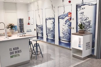 Doctor Agua abre en Carrefour Ciudad de la Imagen y prepara su expansion en franquicia