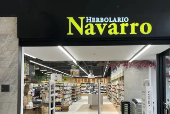 Herbolario Navarro reabre su primera tienda de Barcelona